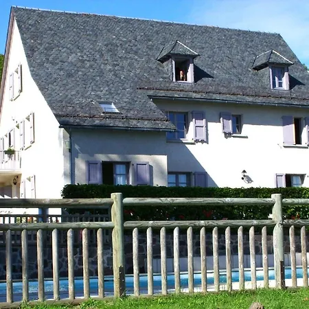 Ferme De Trielle 3* Thiézac